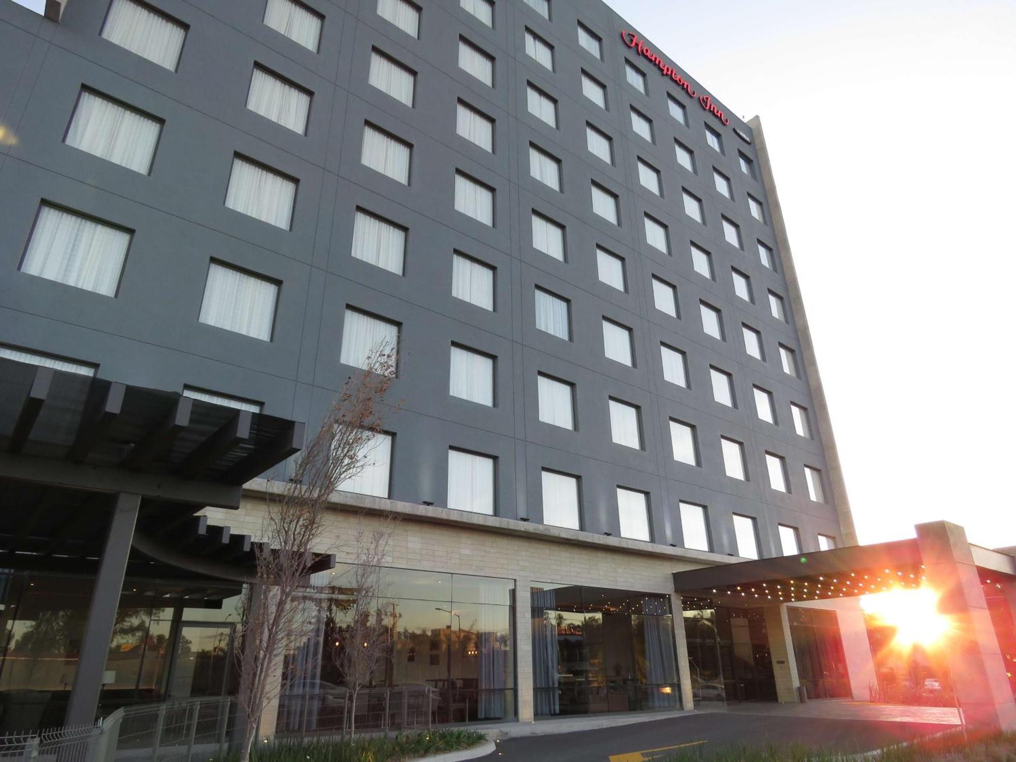Hampton Inn By Hilton Celaya Celaya  Εξωτερικό φωτογραφία