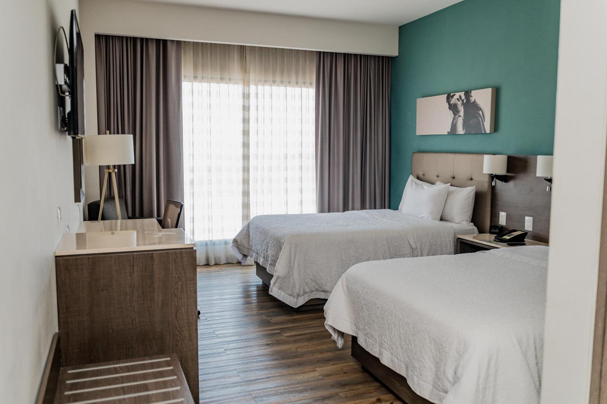 Hampton Inn By Hilton Celaya Celaya  Δωμάτιο φωτογραφία