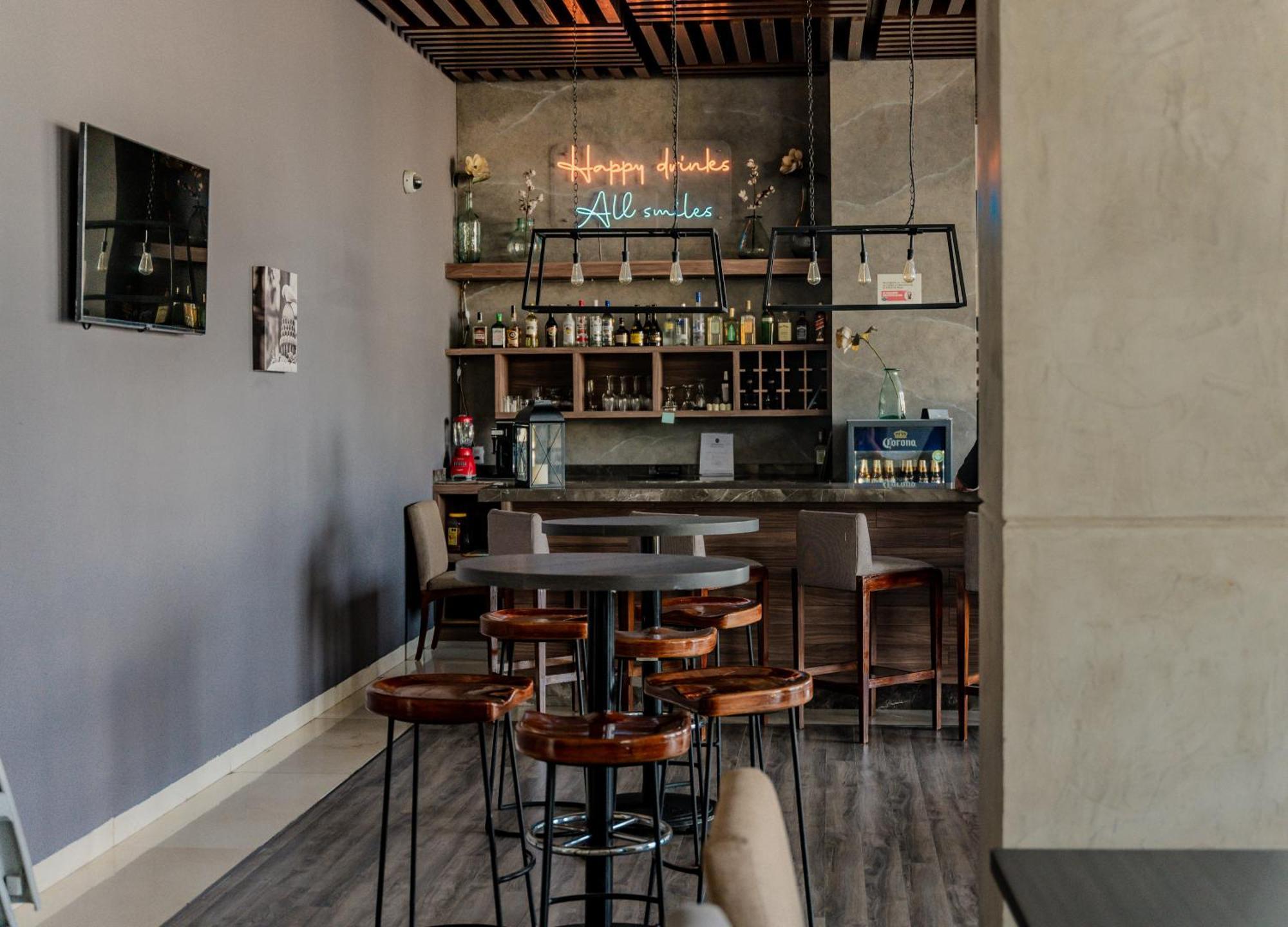 Hampton Inn By Hilton Celaya Celaya  Εξωτερικό φωτογραφία